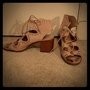Tan Wedges